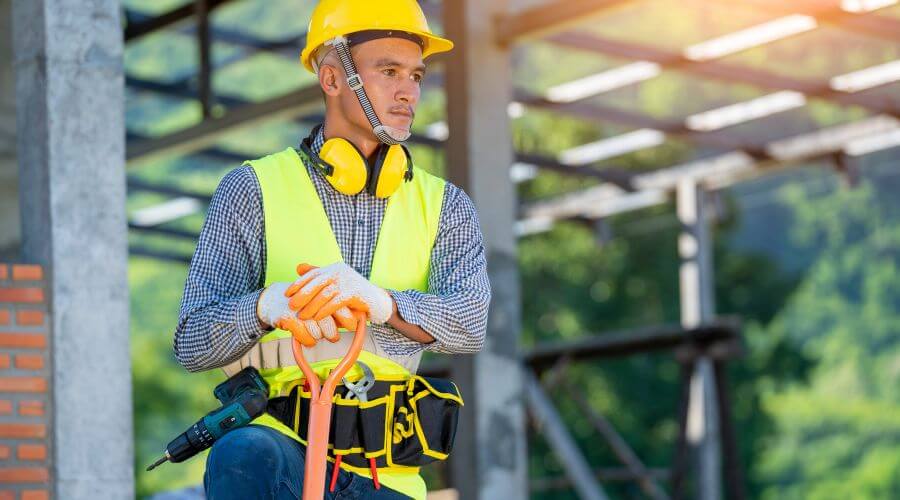Professional gutter cleaning in Prairie Lea, TX